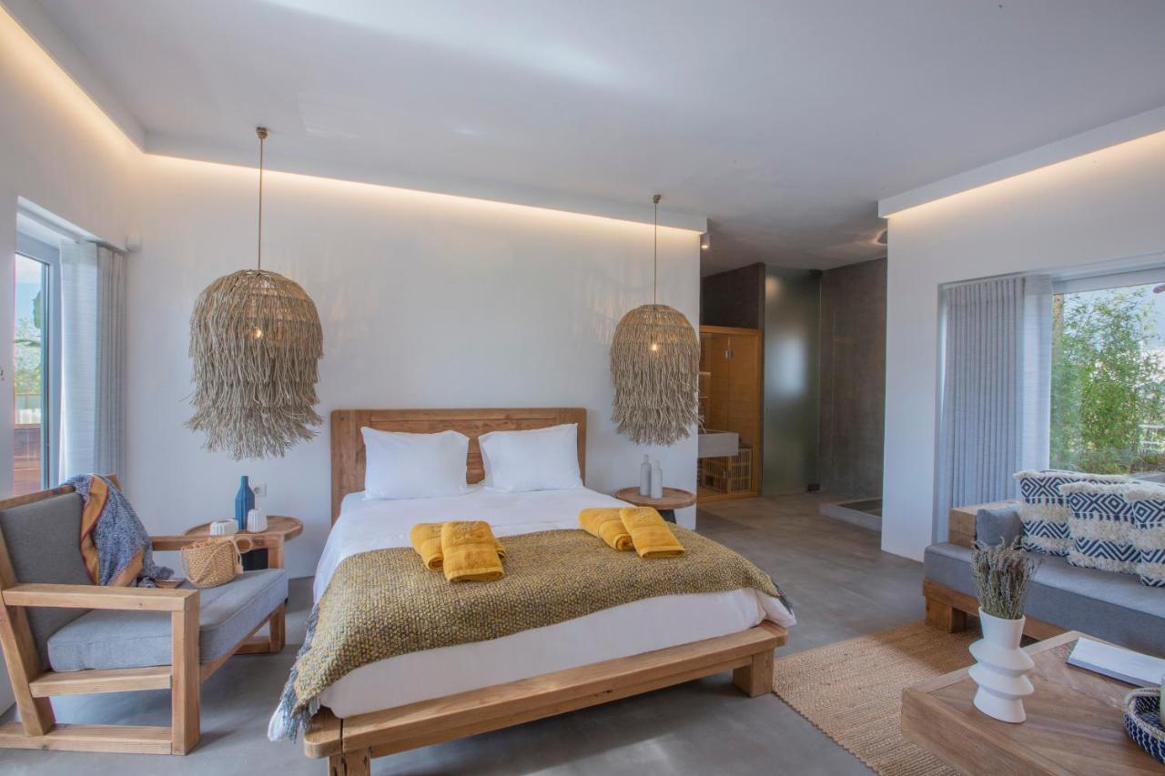 Olivos Villa Aegina